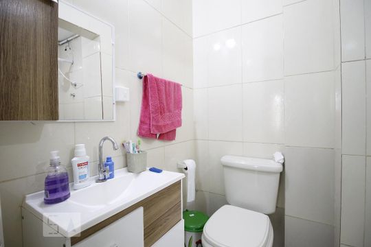 Banheiro de apartamento à venda com 2 quartos, 92m² em Santo Amaro, São Paulo