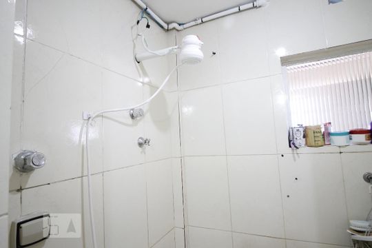 Banheiro de apartamento à venda com 2 quartos, 92m² em Santo Amaro, São Paulo
