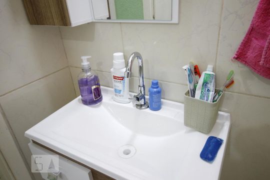 Banheiro de apartamento à venda com 2 quartos, 92m² em Santo Amaro, São Paulo