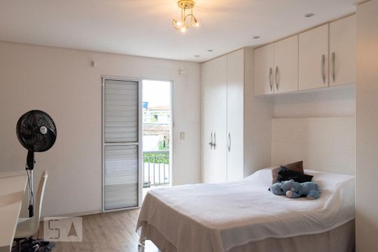 Suíte 1 de casa à venda com 4 quartos, 350m² em Jardim Maria Estela, São Paulo