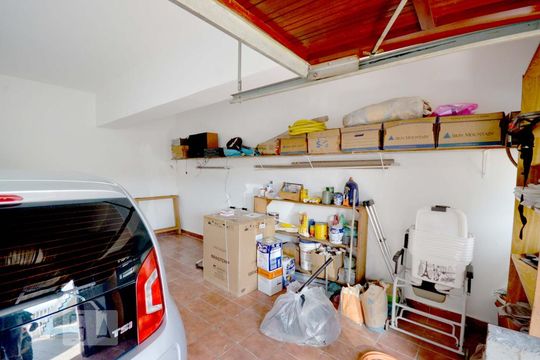 Garagem de casa à venda com 3 quartos, 188m² em Vila Brasilio Machado, São Paulo