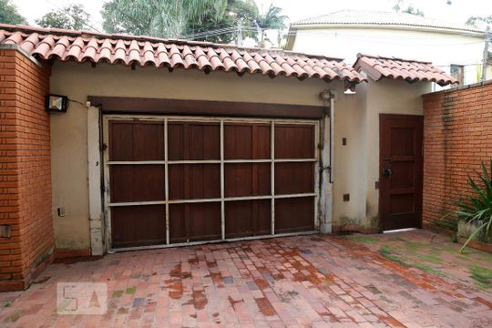 Garagem de casa para alugar com 4 quartos, 438m² em Jardim Morumbi, São Paulo