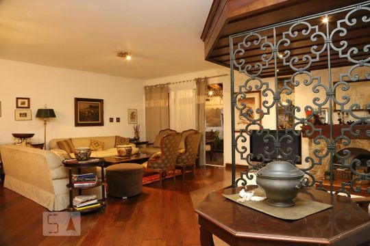 Sala de casa para alugar com 4 quartos, 438m² em Jardim Morumbi, São Paulo