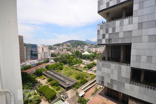 Vista de apartamento para alugar com 1 quarto, 30m² em Centro, Rio de Janeiro