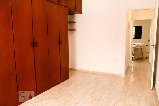 Quarto 2 de casa à venda com 4 quartos, 140m² em Jardim Satélite, São Paulo