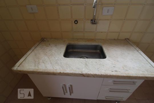 Cozinha de apartamento para alugar com 1 quarto, 77m² em Boa Vista, São Caetano do Sul