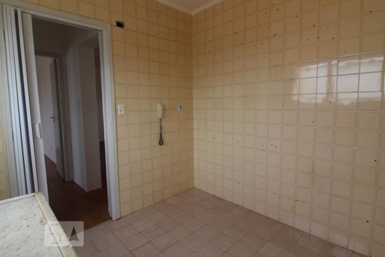 Cozinha de apartamento para alugar com 1 quarto, 77m² em Boa Vista, São Caetano do Sul