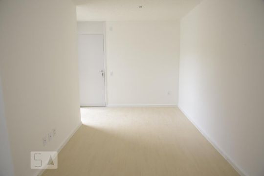 Sala de apartamento à venda com 2 quartos, 60m² em Curicica, Rio de Janeiro