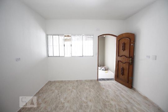 Sala de casa à venda com 2 quartos, 180m² em Planalto Paulista, São Paulo