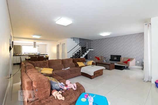 Sala 1 de casa à venda com 5 quartos, 500m² em Jardim Gumercindo, Guarulhos