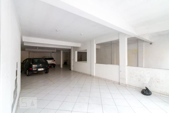 Garagem de casa à venda com 5 quartos, 500m² em Jardim Gumercindo, Guarulhos