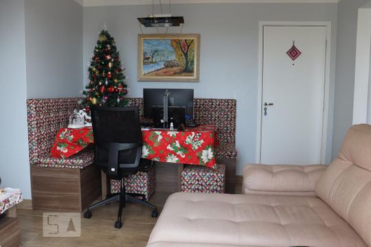 Sala de apartamento à venda com 2 quartos, 56m² em Jardim Cristiane, Santo André