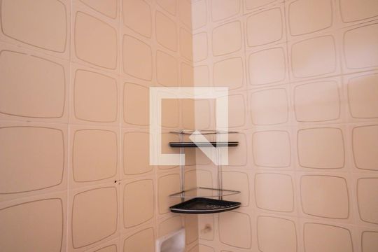 Banheiro  de apartamento para alugar com 3 quartos, 73m² em Jardim Bonfiglioli, São Paulo