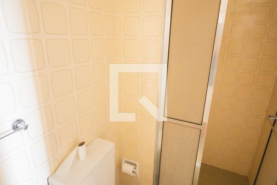 Banheiro  de apartamento para alugar com 3 quartos, 73m² em Jardim Bonfiglioli, São Paulo