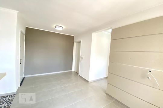 Sala de apartamento à venda com 2 quartos, 55m² em Vila Nova, Novo Hamburgo