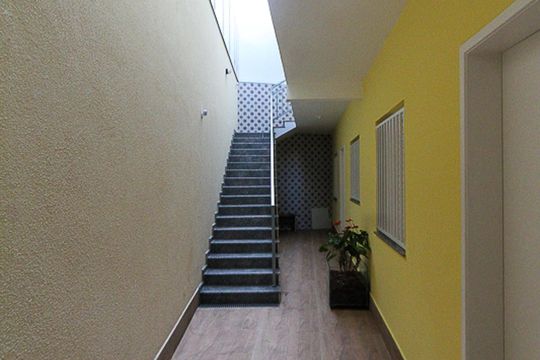 Corredor de apartamento para alugar com 2 quartos, 42m² em Quarta Parada, São Paulo