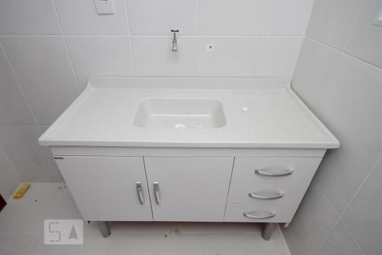 Cozinha de kitnet/studio à venda com 1 quarto, 28m² em Bela Vista, São Paulo