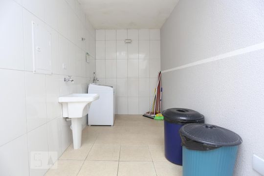 Lavanderia de kitnet/studio para alugar com 1 quarto, 14m² em Vila Butantã, São Paulo