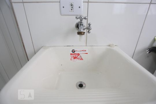 Kitnet - Tanque de kitnet/studio para alugar com 1 quarto, 14m² em Vila Butantã, São Paulo