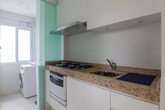 Cozinha de apartamento para alugar com 3 quartos, 81m² em Floresta, Porto Alegre