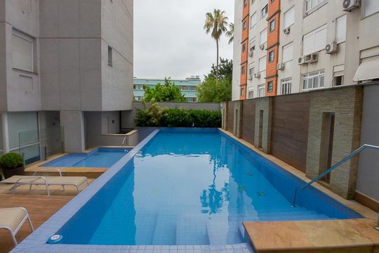 Área comum - Piscina de apartamento para alugar com 3 quartos, 81m² em Floresta, Porto Alegre