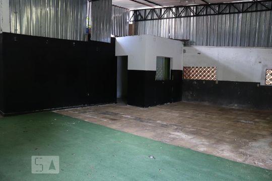 Garagem de casa à venda com 3 quartos, 240m² em Vila Floresta, Santo André