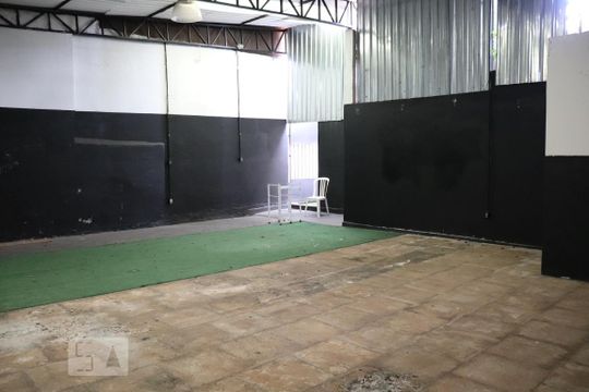 Garagem de casa à venda com 3 quartos, 240m² em Vila Floresta, Santo André