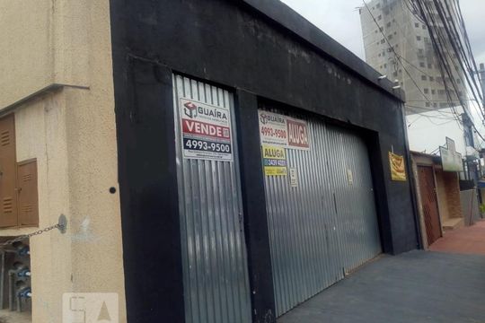 Fachada de casa à venda com 3 quartos, 240m² em Vila Floresta, Santo André