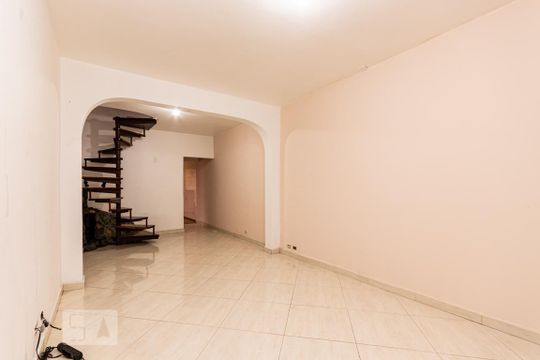 Sala de casa à venda com 3 quartos, 350m² em Jardim Santa Maria, São Paulo