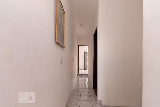 Corredor de casa à venda com 3 quartos, 350m² em Jardim Santa Maria, São Paulo