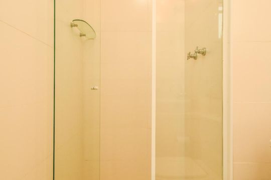 Banheiro de kitnet/studio para alugar com 1 quarto, 38m² em Vila Mariana, São Paulo