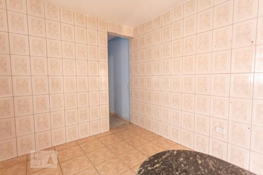 Cozinha de casa à venda com 6 quartos, 163m² em Bussocaba, Osasco