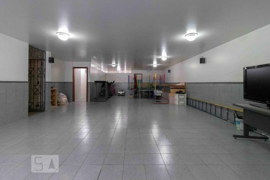 Garagem de casa à venda com 4 quartos, 500m² em Alto da Mooca, São Paulo