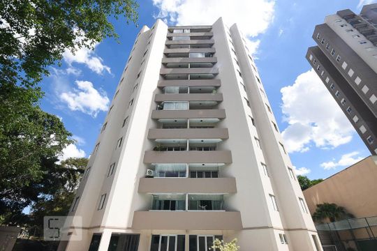 Fachada de apartamento à venda com 2 quartos, 70m² em Vila Andrade, São Paulo