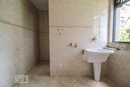Área de Serviço de apartamento à venda com 4 quartos, 178m² em Taquara, Rio de Janeiro