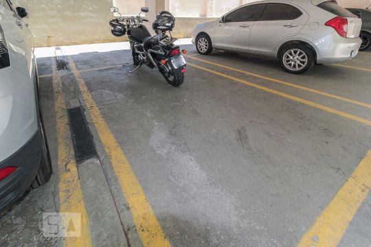 Garagem de apartamento à venda com 4 quartos, 178m² em Taquara, Rio de Janeiro