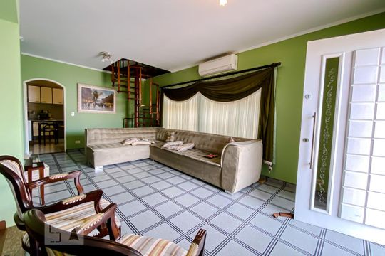 Casa à venda com 4 quartos, 247m² em Penha de França, São Paulo