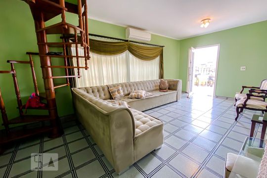 Sala de casa à venda com 4 quartos, 247m² em Penha de França, São Paulo