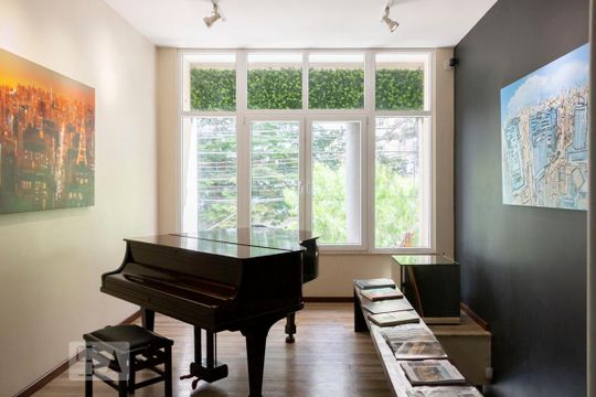 Sala 1 de casa à venda com 3 quartos, 280m² em Cerqueira César, São Paulo