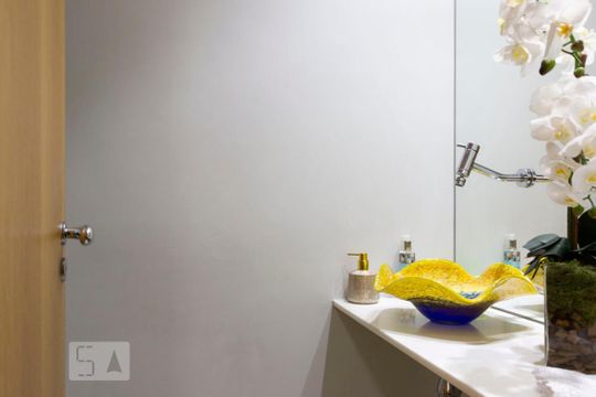Lavabo de casa à venda com 3 quartos, 280m² em Cerqueira César, São Paulo