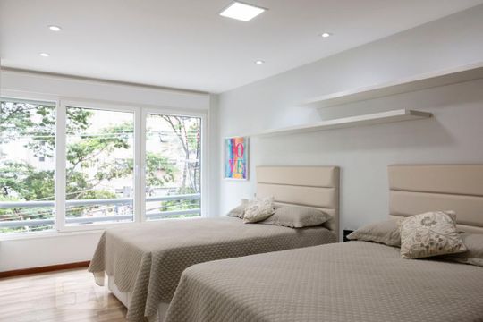 Suíte 1 de casa à venda com 3 quartos, 280m² em Cerqueira César, São Paulo