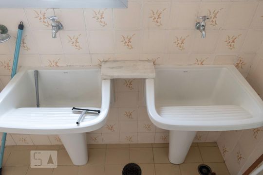 Área de Serviço de apartamento à venda com 3 quartos, 200m² em Aclimação, São Paulo