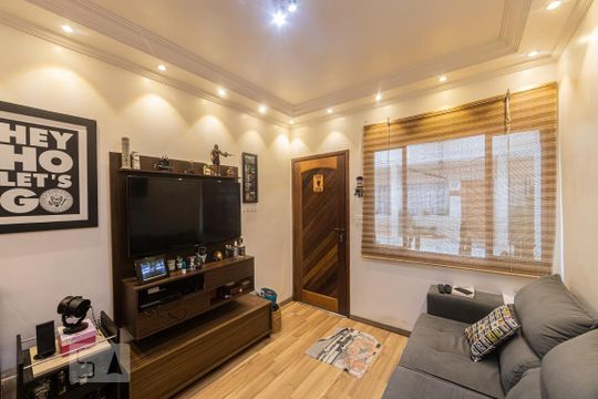 Sala de casa de condomínio à venda com 2 quartos, 70m² em Vila Macedópolis, São Paulo