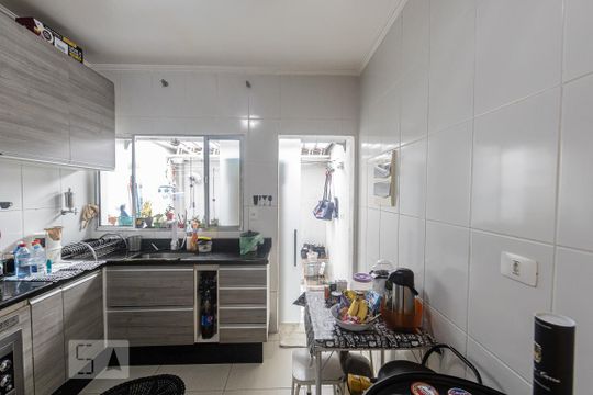 Cozinha de casa de condomínio à venda com 2 quartos, 70m² em Vila Macedópolis, São Paulo