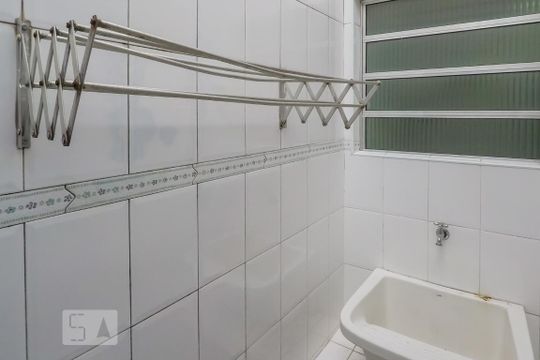 Área de Serviço de casa para alugar com 1 quarto, 70m² em Vila Dom Pedro I, São Paulo