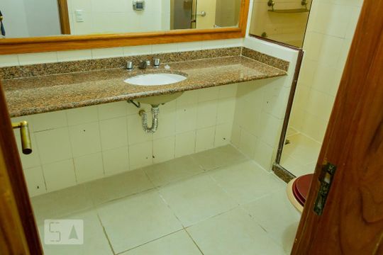 banheiro social de apartamento à venda com 3 quartos, 160m² em Vila Isabel, Rio de Janeiro