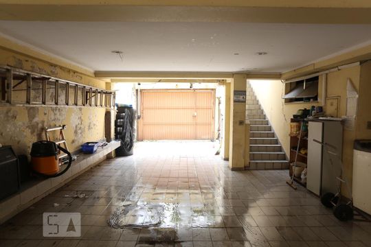 Garagem de apartamento para alugar com 5 quartos, 800m² em Caxingui, São Paulo