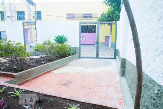 Casa para alugar com 2 quartos, 98m² em Carandiru, São Paulo