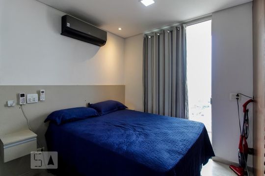 Quarto de kitnet/studio para alugar com 1 quarto, 37m² em Vila Augusta, Guarulhos