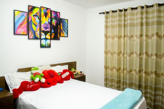 Casa 1 - Quarto 1 de casa à venda com 4 quartos, 200m² em Vila Talarico, São Paulo